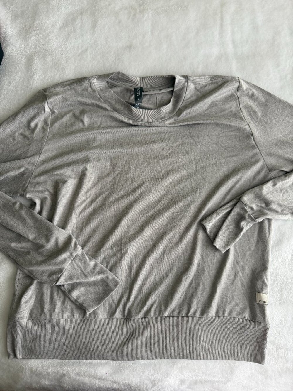 Vuori Grey Long sleeve shirt